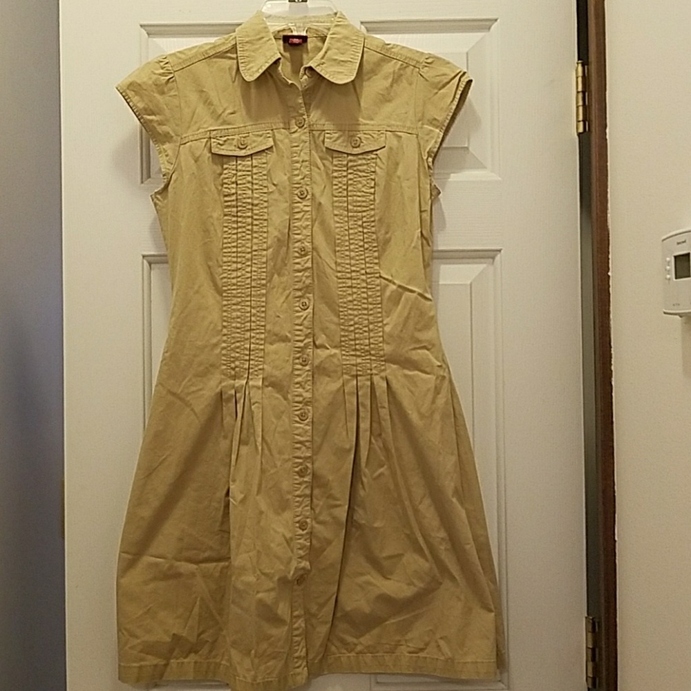 Khaki dress